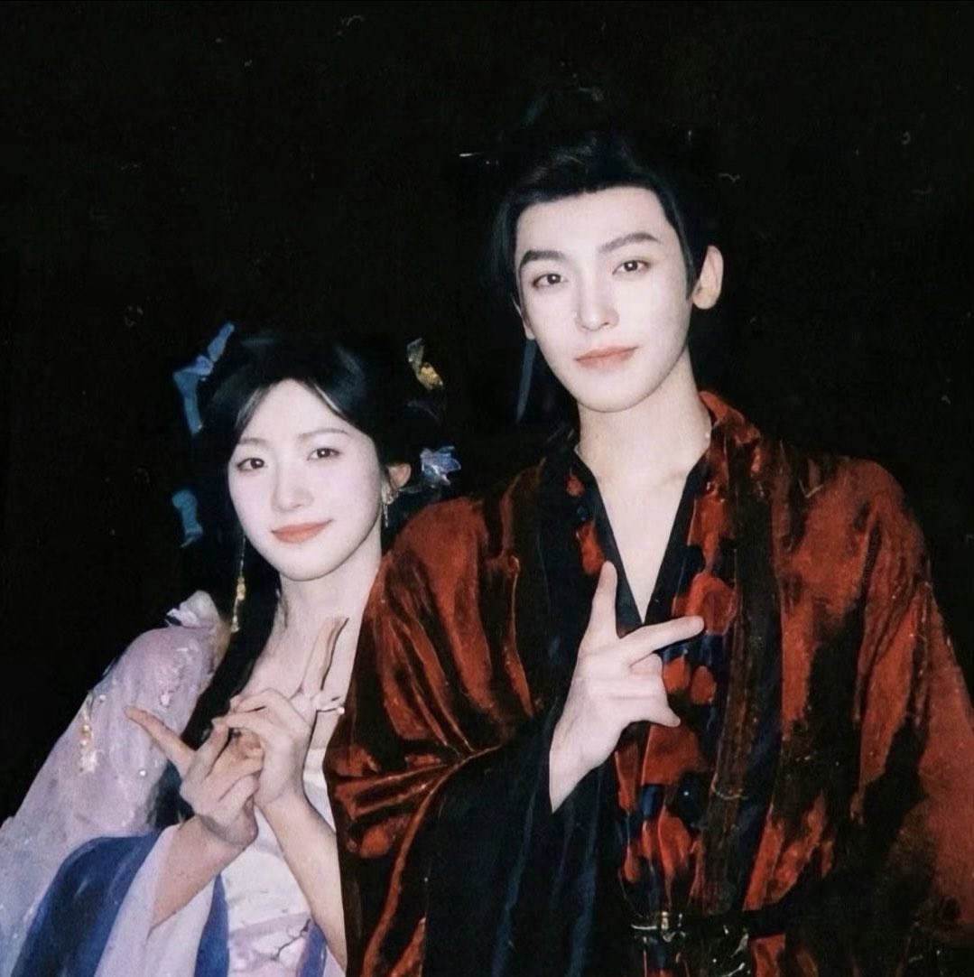 untamedyouths's tweet image. 