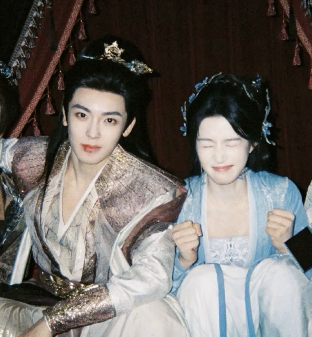 untamedyouths's tweet image. 