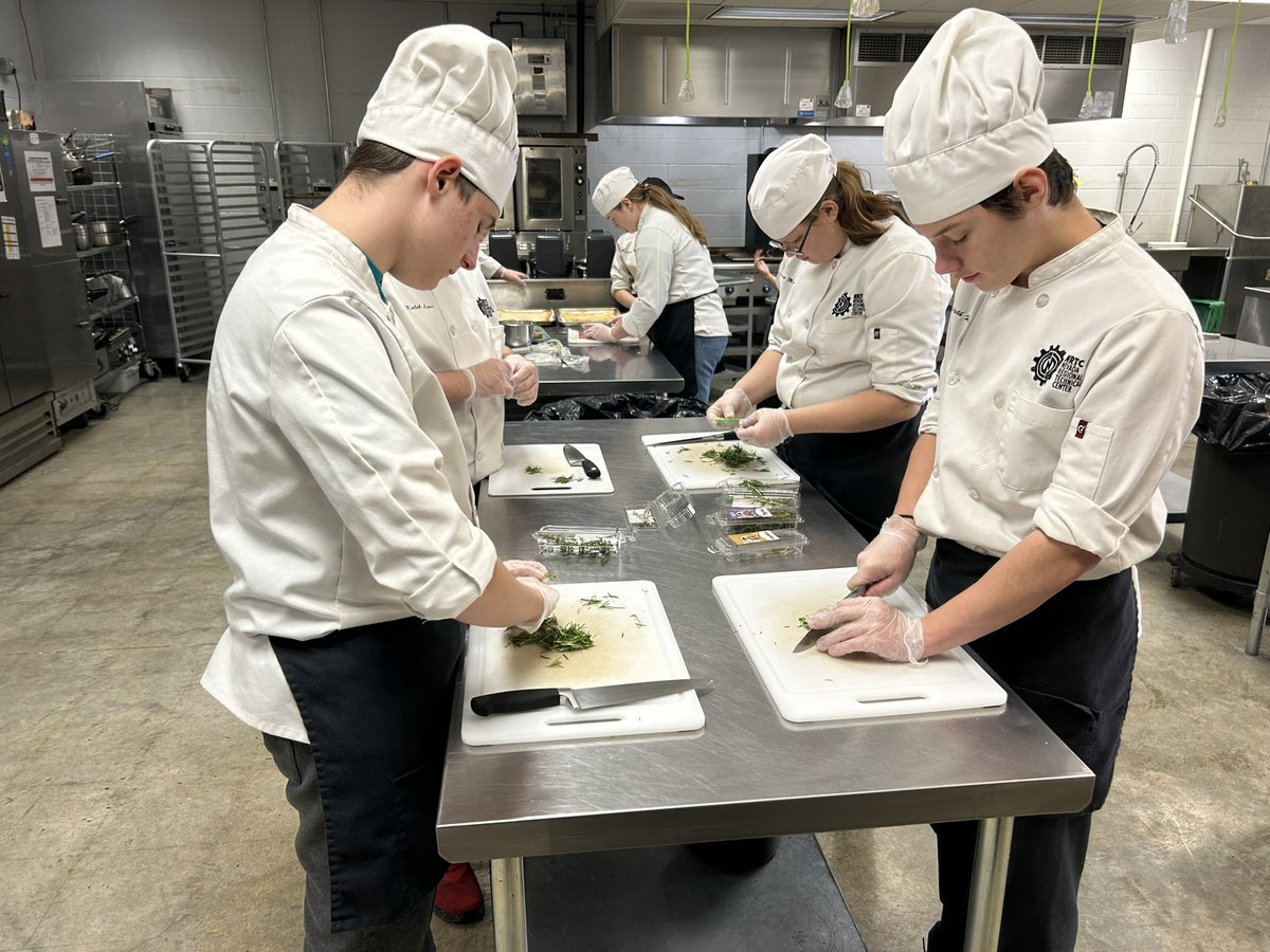 msdaniel45's tweet photo. Culinary students practiced recipes for an upcoming catering order and smoked a brisket! https://t.co/j9pZ1YrMeP