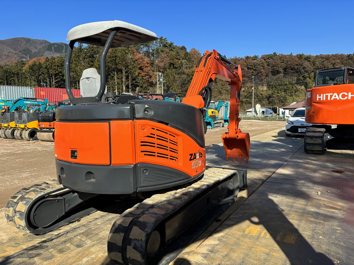 r_engineering2's tweet photo. 株式会社Rエンジニアリングトレーディングです。
【販売中の重機紹介】
HITACHI ZX50U-3
2010年式/1,414hr
写真・詳細はこちらから👇
https://t.co/ZRAOqNhdA8
ご質問はコメント・DMでお気軽に💬
#重機 #中古 #中古建機 #ユンボ #油圧ショベル #heavymachinery #HITACHI #日立建機 #ZX50 #栃木県 https://t.co/uHqRB0OwmF