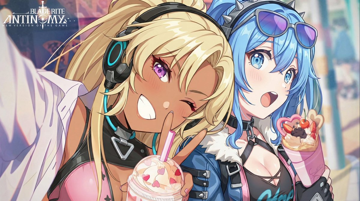 blade_rite's tweet image. A dazzling wink and a sweet strawberry crepe～