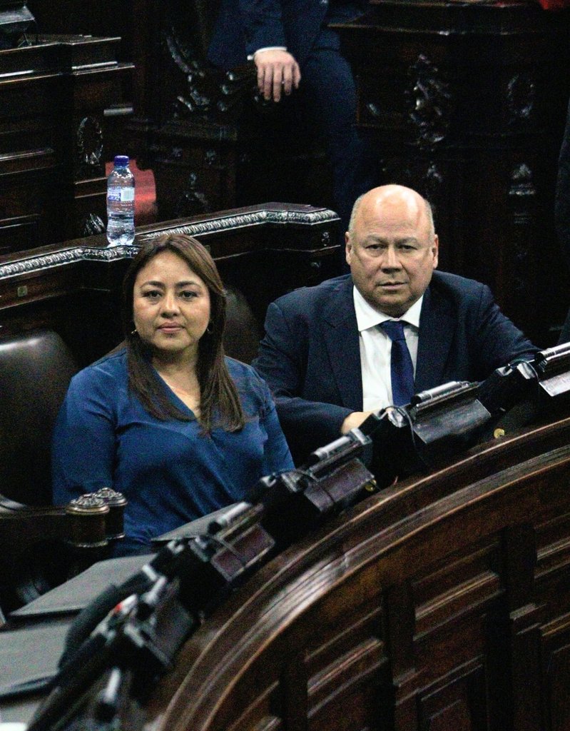 Hoy participamos en la sesión ordinaria del Congreso junto a la diputada Lucrecia Samayoa. Seguimos trabajando y preparándonos para una jornada importante en beneficio de los guatemaltecos.

#Guatemala