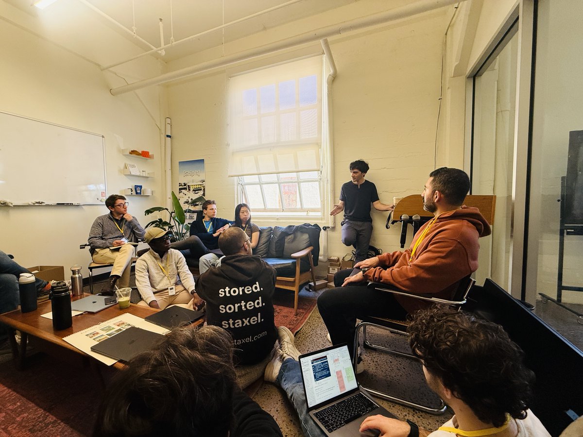 Irosha de Silva tweet media