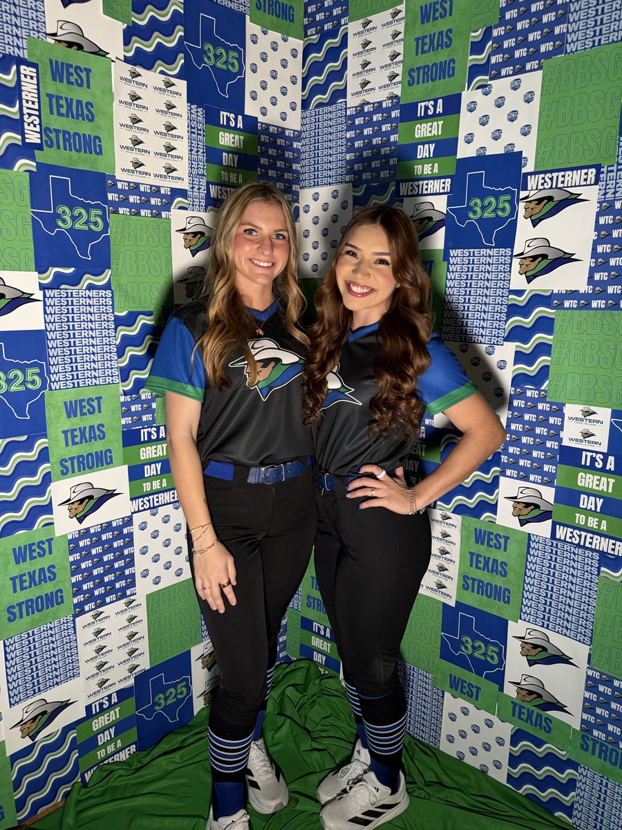 WTC Softball tweet media