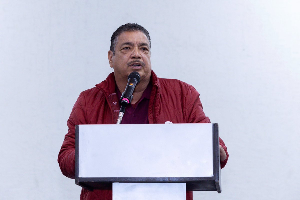 🇲🇽 Como parte de su gira nacional, el maestro Alfonso Cepeda Salas, Srio. Gral. del SNTE, visitó la Región Lagunera para definir la agenda de trabajo 2026 con la Sección 35, que lidera el Profesor Arturo Díaz González.
#SNTEUnido