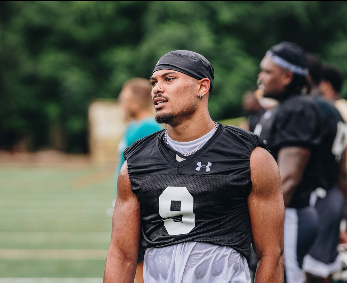 Avyonne Jones tweet media