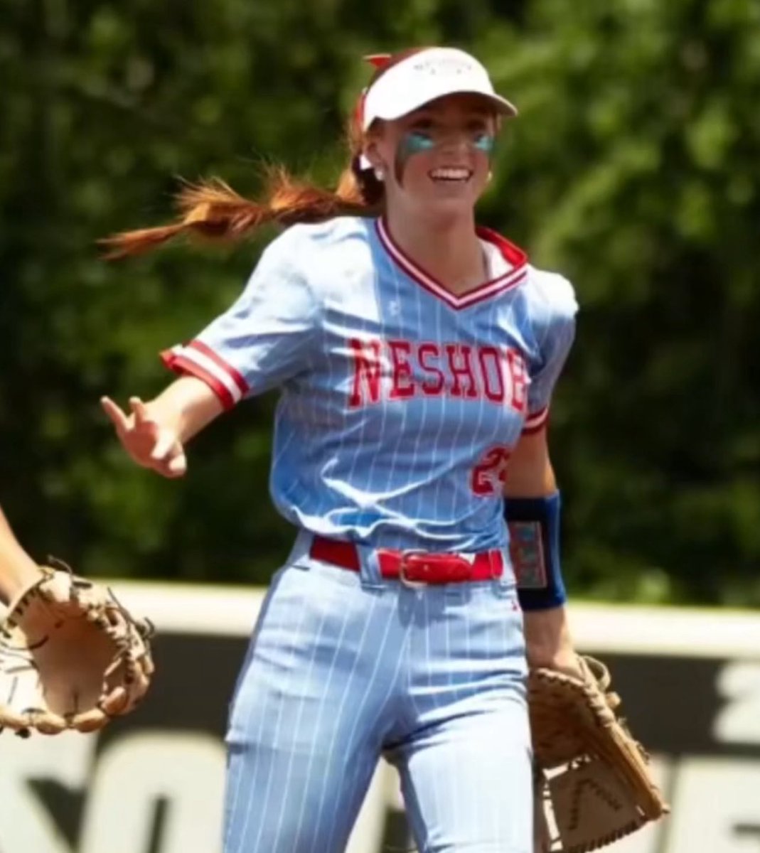 Happy birthday to this fiery redhead!!! 🎉🎂 <a href="/TaylorHolley_24/">Taylor Holley</a>