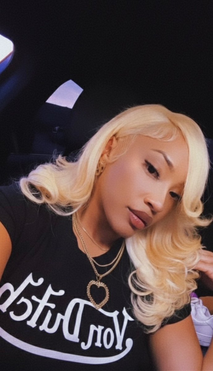 cceeteee's tweet image. STILL DAT BIIITCHHH‼️❤️💯