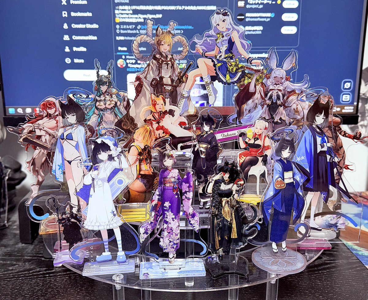 キキョウに囲まれてる！！！しあわせ！！