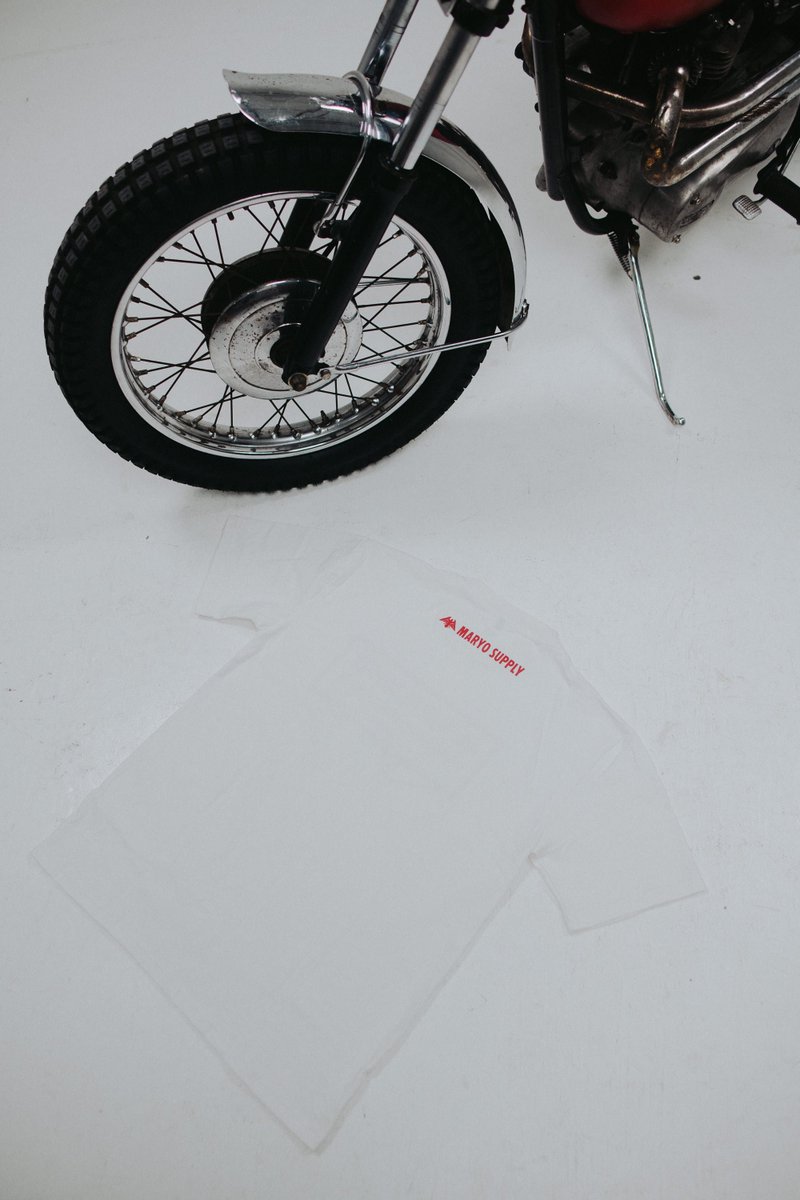 Fresh from the darkness ‼️
Let’s check and see, our material heavy weight cotton with good quality from good drunk people watching, no guarantee, but make you definitely cool‼️

Code : Ts Maryo FMMF
Price : Rp 285.000

Let’s support your local builder ‼️