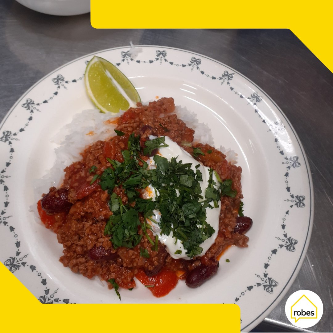 RobesProject's tweet image. After a nice Christmas break, our Wednesday Club is now back and running with our volunteers making their first meal of the year for our guests.
#WednesdayClub #ItTakesAVillage