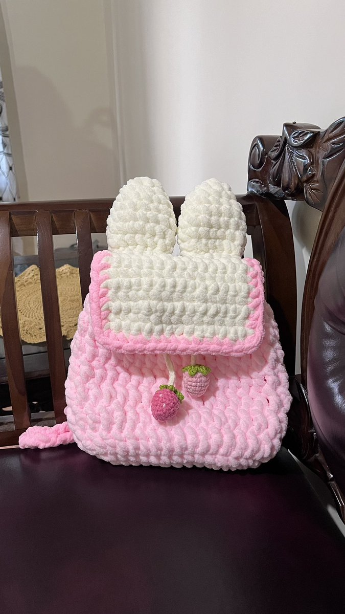 ur___enough's tweet image. backpack imupp🤭💖