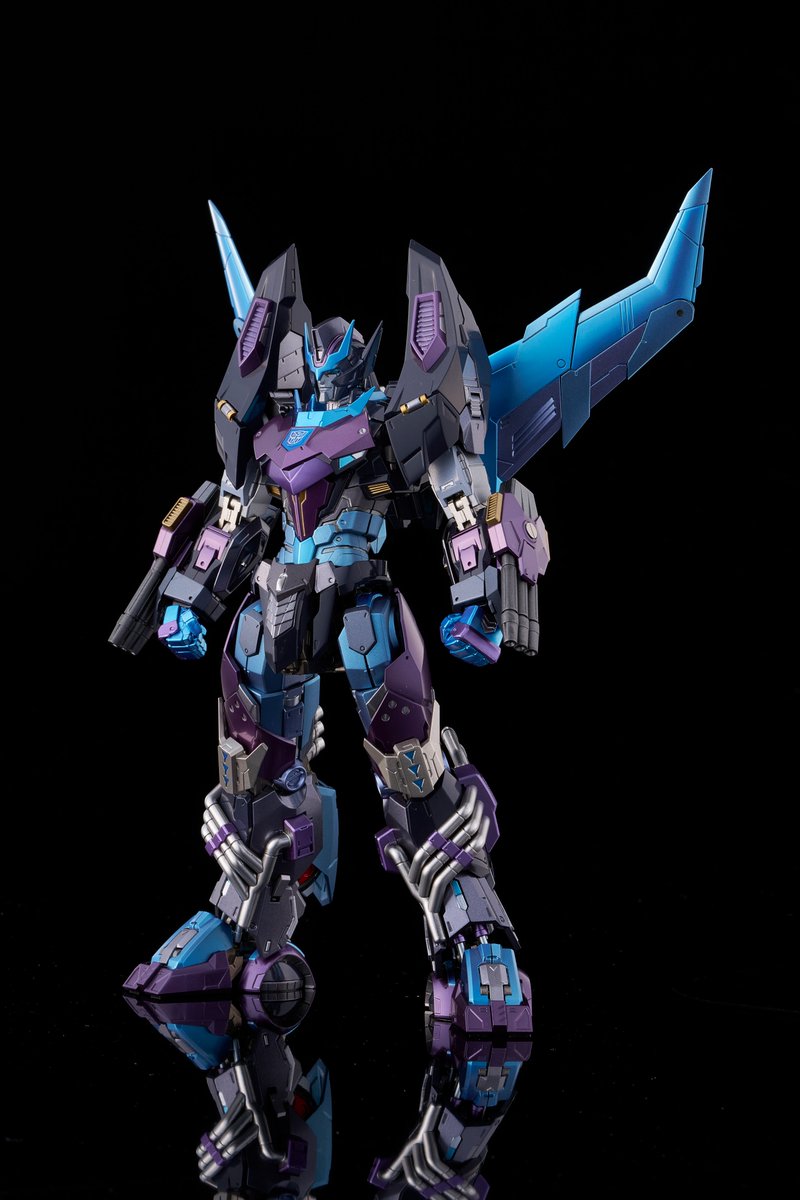 flametoys_staff's tweet image. ◤◢◤発売中◢◤◢         

鉄機巧 ロディマス LostLight ver.     

WING HOBBY STOREにて数量限定発売中！

合金製ロディマススターも付属！🏅

▼ご購入はこちら▼    
wing-hobby.com/products/detai… 

#TF 
#トランスフォーマー 
#FLAMETOYS 
#フレイムトイズ 

© TOMY…