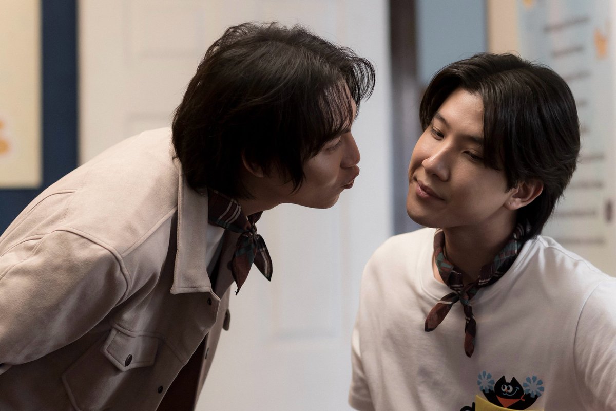 firstkhaoshine's tweet image. —✰ FKT UNIVERSE X CFC 🐱☕️✨️

How would our beloved characters join the trend? Come and see it for yourself!

Especial episode edition 🤍

#CatForCashSpecial