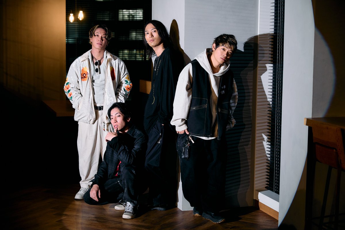 【インタビュー公開！】

BARKSにて全員インタビューが公開となりました！
新曲「ERASE」の制作秘話や、オープニング主題歌を務めるTVアニメ「地獄先生ぬ～べ～」について、そして先日公開したMusic Videoについても語っておりますので、ぜひご覧ください💥

▼BARKS
barks.jp/news/1039140