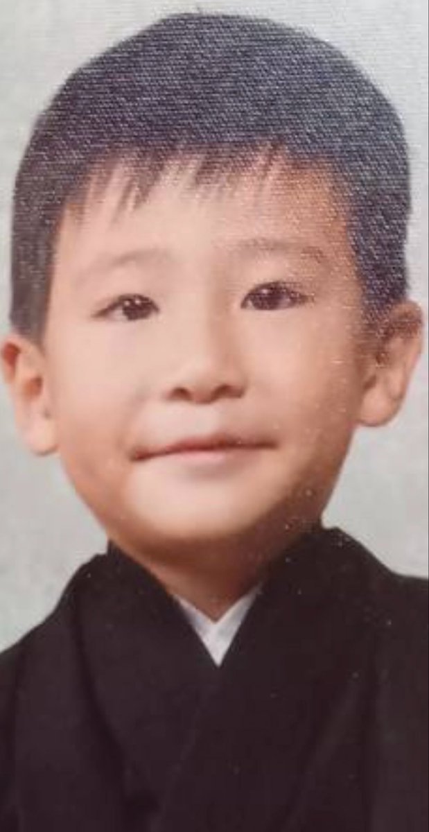 o206k's tweet photo. 明けましておめでとうございます。今年もよろしくお願いします。

僕の個人スポンサーの皆様へ
大変申し訳ありません。
月刊コオリ12月号と1月号同封してお送りします🙇 https://t.co/VlogXvWxmy