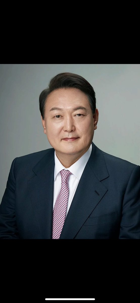 Өмнөд солонгос ерөнхийлөгөө украйнд нууцаар зэвсэг ниылүүлсэн хэргээр нь цаазын ял оноолоо