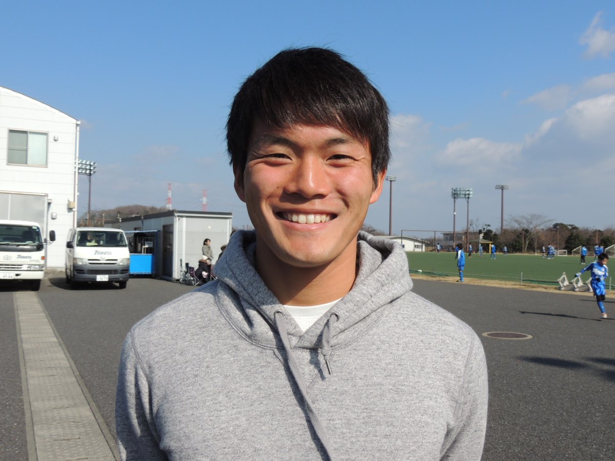 tristamagazine's tweet photo. 福森直也選手、大分トリニータでプロサッカー選手としての道をスタートし、11年間本当にお疲れ様でした。
2015年加入時の爽やかな笑顔と、優しさあふれるファンサは今でも鮮明に覚えています。
当時は練習見学がとても楽しみでした。

これからの新たなキャリアで、ますますの活躍をお祈りしています。 https://t.co/0PwQr89xtL