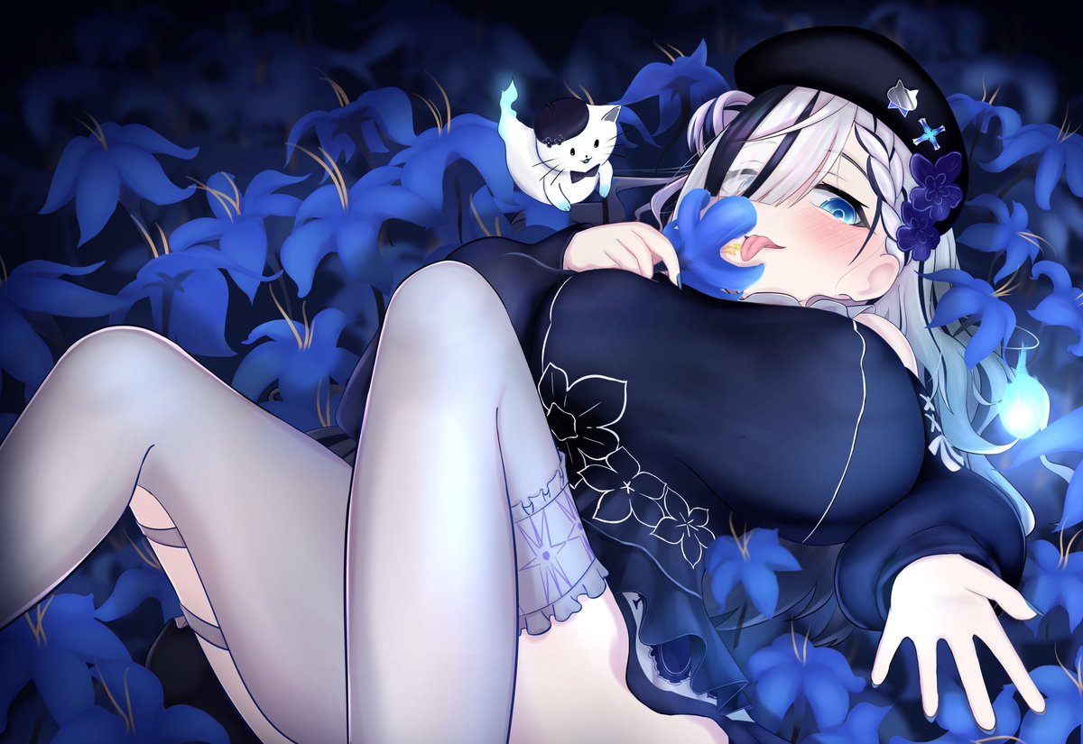 二つの髪型を少し組み合わさった
新衣装、すごく可愛い!

#ゆらおった 