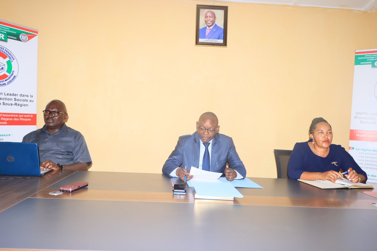 #Burundi #onprInnovation Ce mardi, le 13/1/2026, le DG de l'#ONPR <a href="/anastase_jean/">Hicuburundi Jean Anastase</a> a tenue une réunion du Comité de Direction avec l'un des points à l'ordre du jour " Préparation de la mise en oeuvre effective de la réforme des pensions de retraite"
