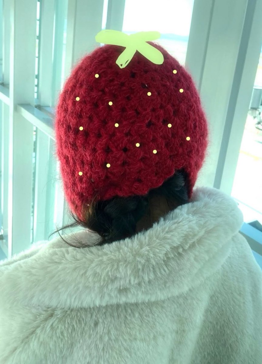 いちごになりかけてるレイちゃん🍓