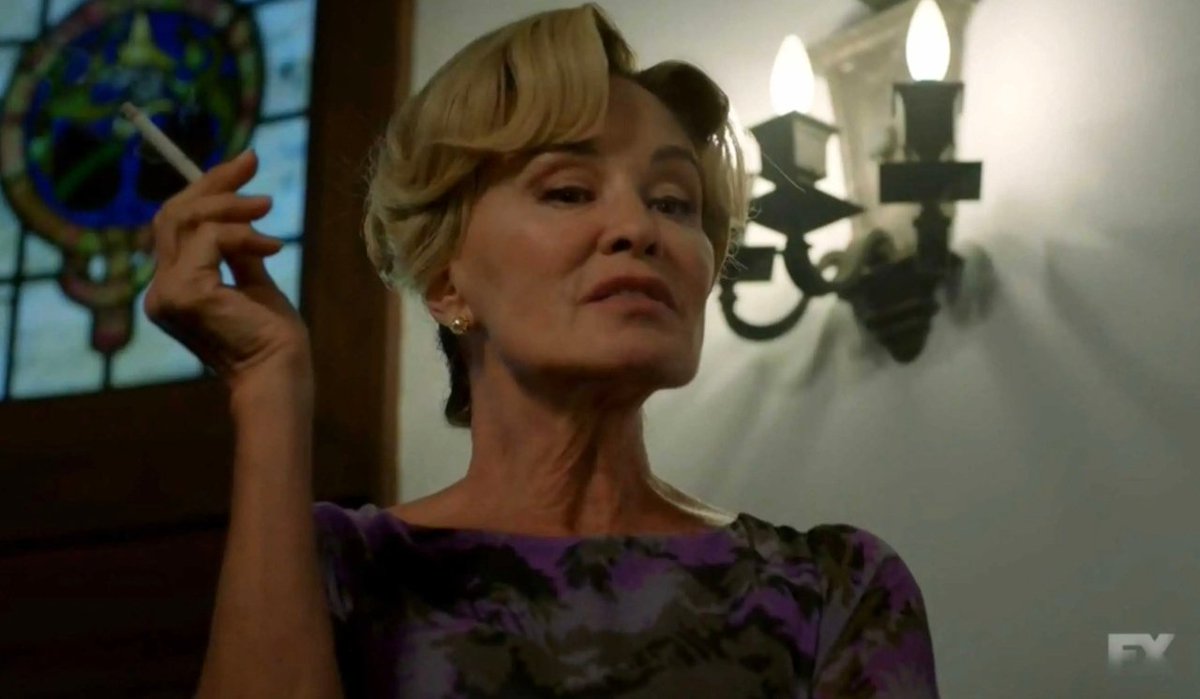 AHS SPAIN tweet media