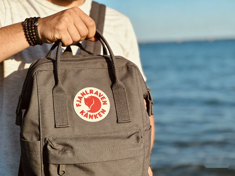 QINGHANLABEL's tweet image. Bag patches offer higher visibility than garment patches in daily use.

qinghanlabel.com/bag-patch-desi…

#BagPatch #BrandVisibility #EverydayCarry