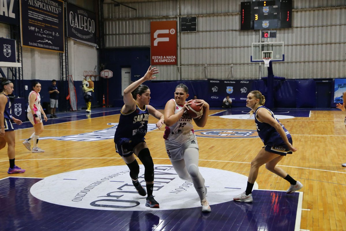 Victoria <a href="/UDSJ1939/">Club Unión Deportiva San José</a> frente a Fusion Riojana 74-55 por el clausura <a href="/LFBArgentina/">La Liga Femenina</a>.Carolina Fernandez <a href="/caarofernandez8/">carolina</a> en su debut 16 pts,8 reb,5 asist,2 rec en 29:15 min,Valeria Barrett <a href="/Palalaval8/">Valeria</a> anotó 10 pts,4 reb en 12:03 min,Aldana Gayoso <a href="/aldugayoso10/">Aldana Gayoso</a> aportó 7 pts,3 reb.