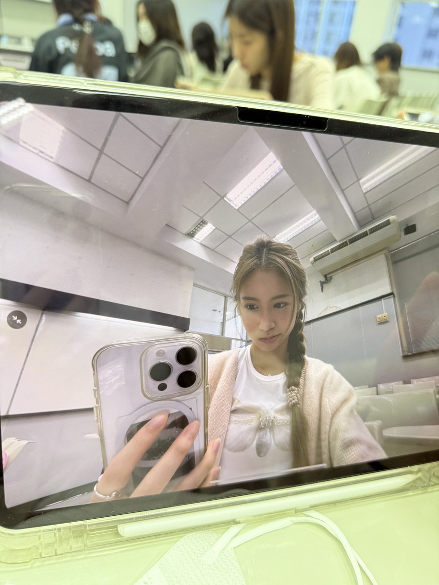 pitchapaeyah's tweet photo. มะเน่งงงง อย่าลืมใส่แมสกันนะคับเอวรี่วัน😷 https://t.co/kjLzW3COVP