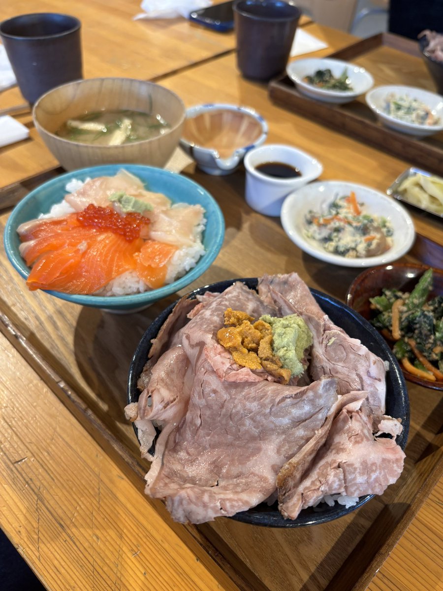 studiocranberry's tweet image. 今日は誕生日だし、先日の理事長賞・優秀賞のお祝いもあるし、いつもより高級なランチを道の駅で食しました。