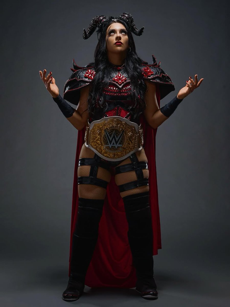 Hot Female Wrestlers tweet media