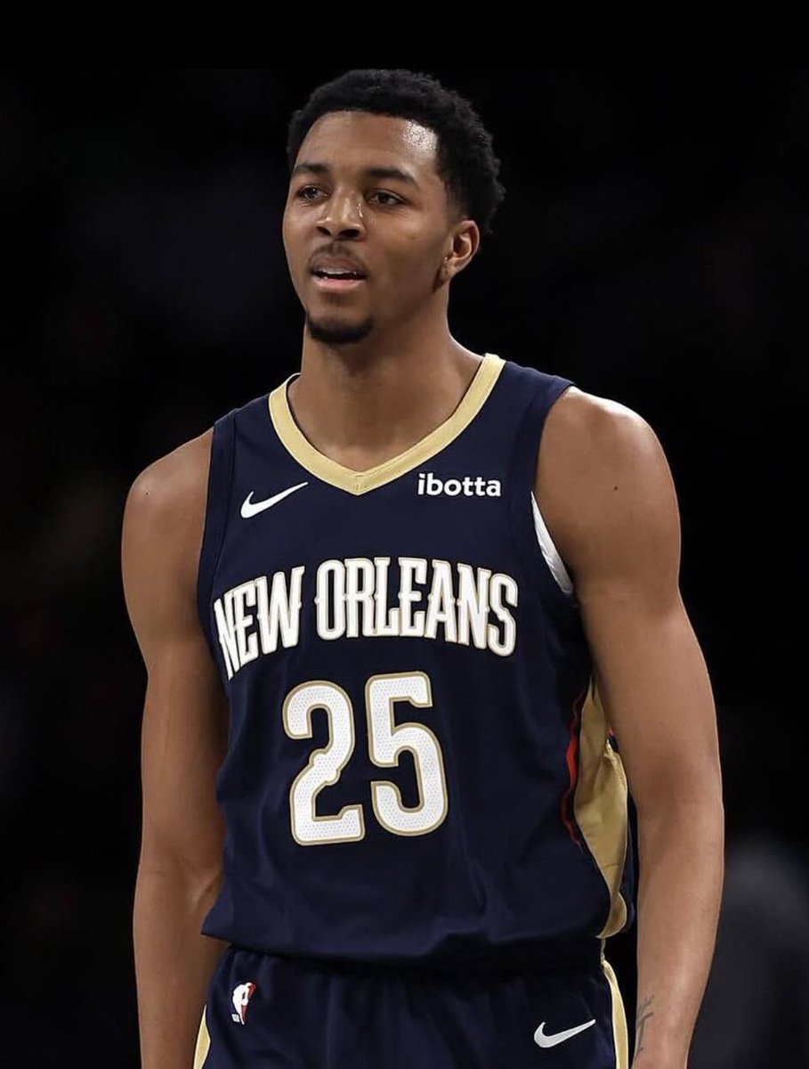 TheHoopCentral's tweet image. Trey Murphy over the last 4 games:

32.3 PPG
6.3 RPG
3.8 APG
56.1% FG
41.7% 3P
89.5% FT
36.6 MPG