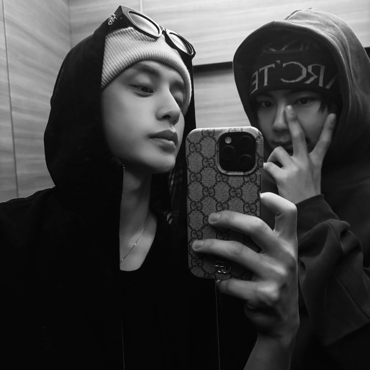 jebipluslove's tweet image. 260114 🦋 12:37 KST

📸