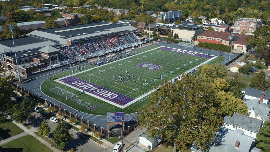mtz_media915's tweet photo. Breaking News 🚨 Andress defensive end @Andreparks_50 has received an offer from @CapitalU_FB!!!!!👏💯
Congratulations Andre, well deserved &amp; keep up the hard work!!! 🤝 

#MTZMedia #ProtectThePurple #CapFam #CapFB 🟣

@bench424nmore @Coach_KNguyen @CoachFoos https://t.co/1nQRmDtk3L