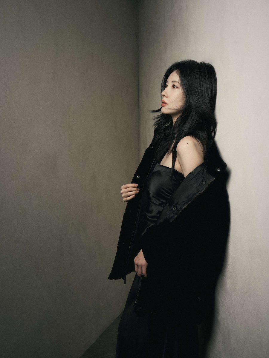 seohyuncentric's tweet image. Please support this most talented and admirable woman on her debut as a classical musician in march!