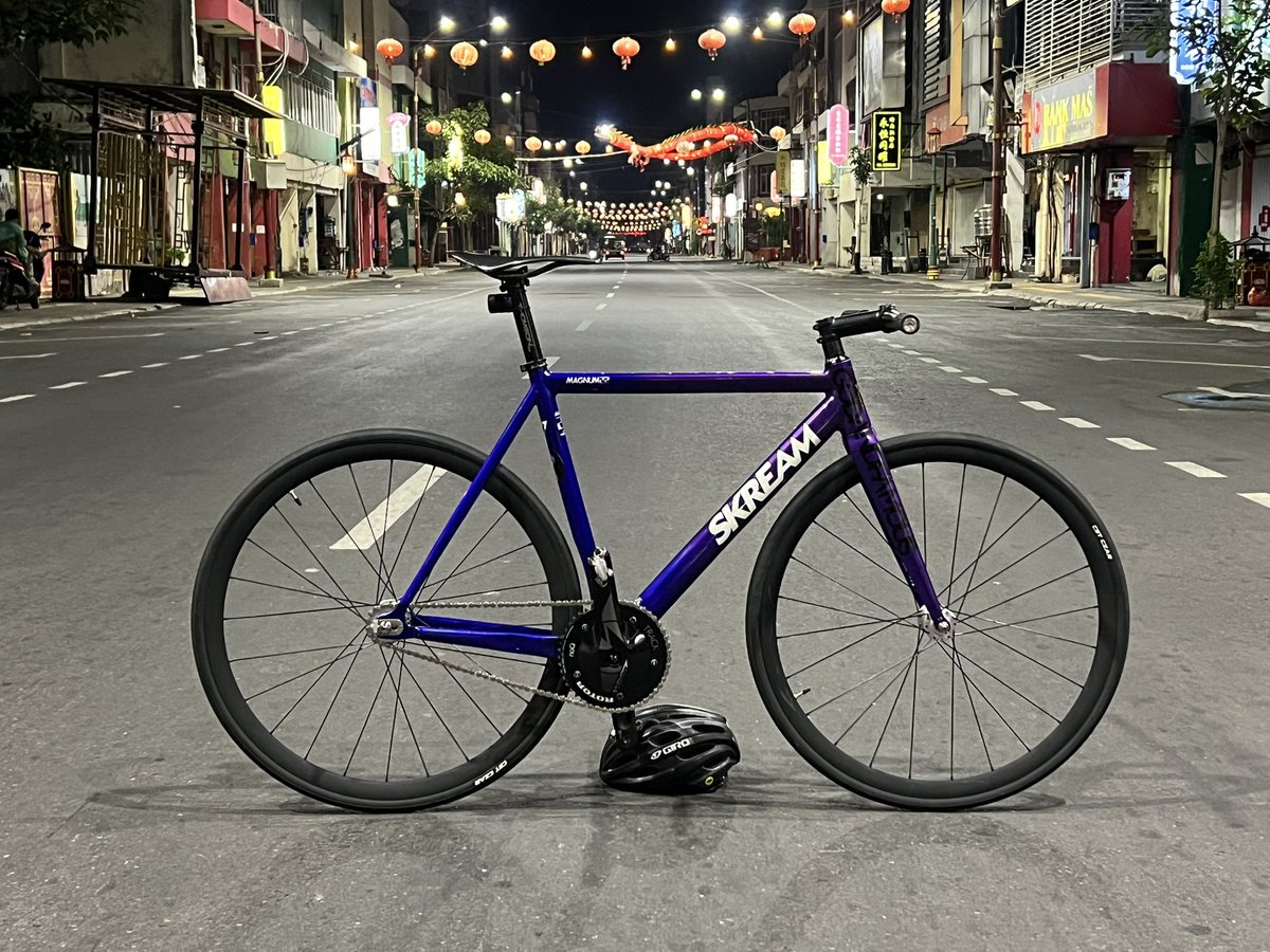 pemudamasukneraka tweet media