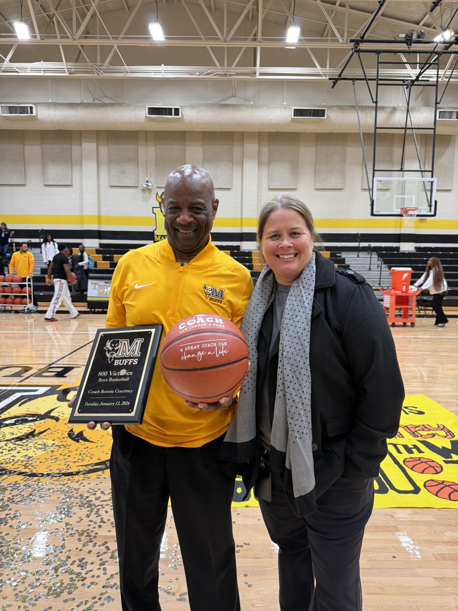 FBISDAthletics's tweet image. Congrats to Marshall Head Coach Ronnie Courtney on his 800th career win. We are so incredibly proud of you!