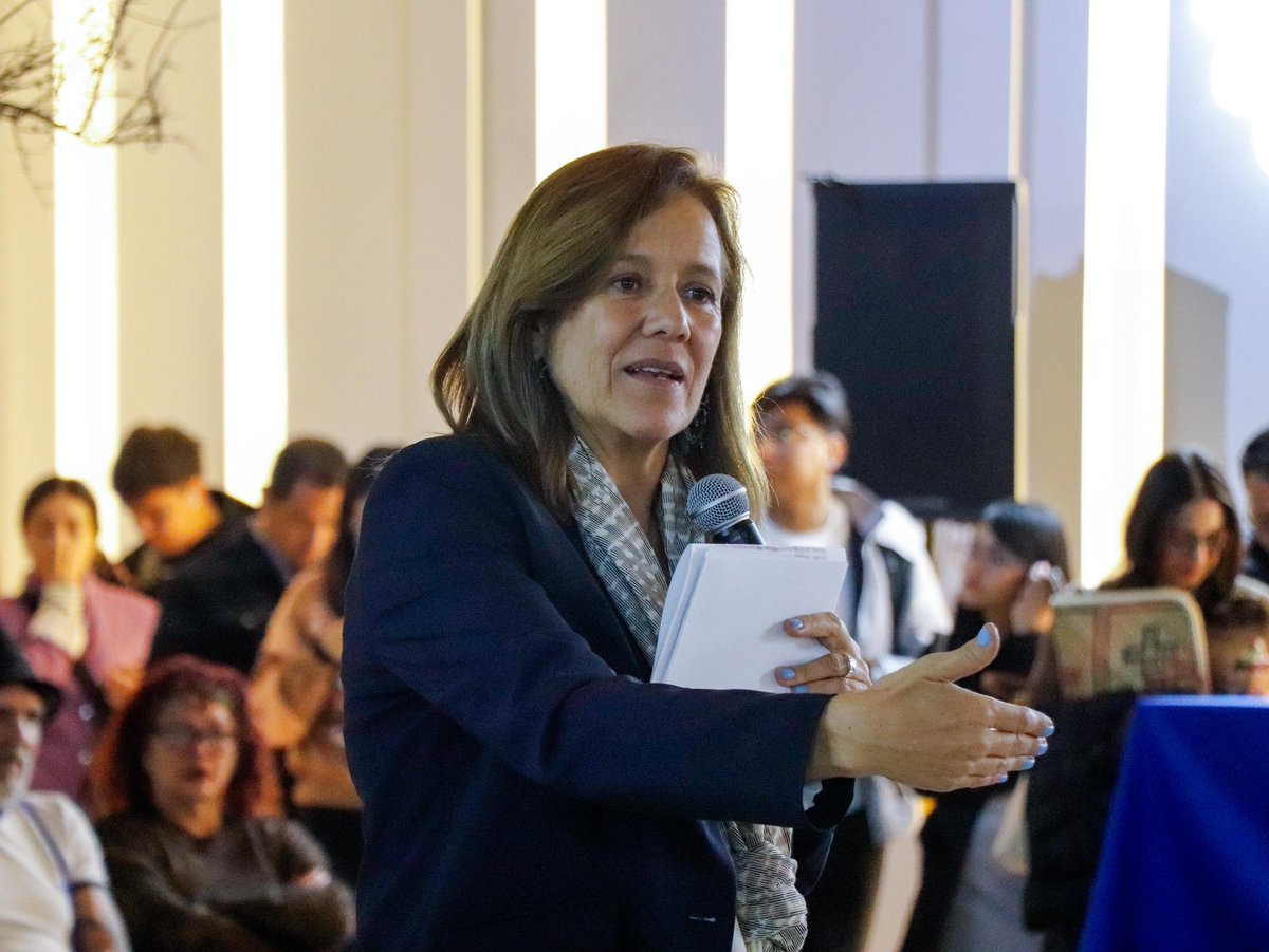 “La democracia es más fácil defenderla cuando se tiene que recuperarla cuando se ha perdido”.

La gran batalla de nuestro tiempo es la batalla por nuestra democracia. Nuestra generación no puede permitirse perder esta lucha. 

Morena quiere perpetuarse en el poder. Por eso fue