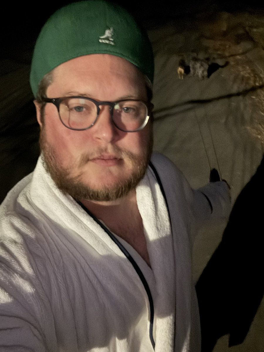 ShermStu_2's tweet image. 1 like and I’ll wear the robe on the next episode of @ForTheDadsPod..

(New Episodes every Wednesday at 6am)