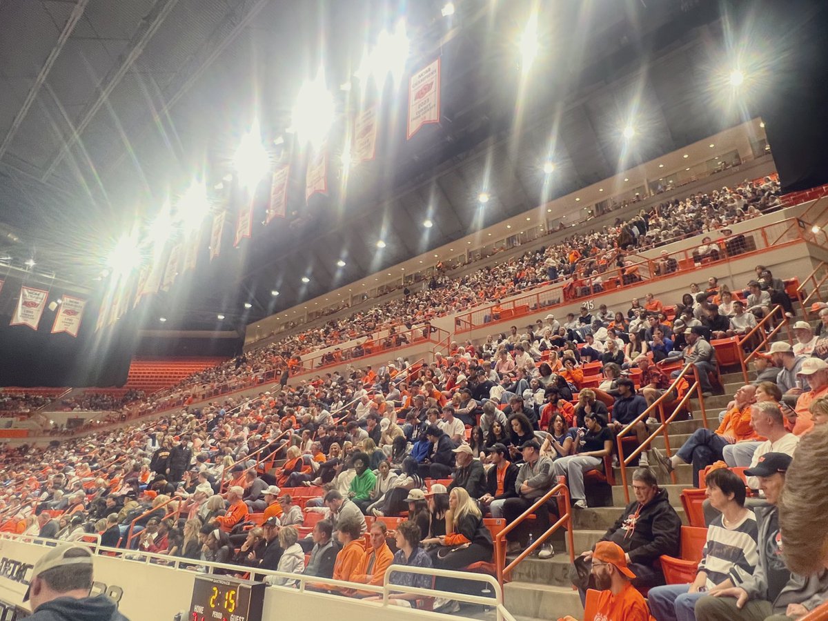 Zac_Berger_'s tweet image. Definitely a tough game tonight but shoutout the Loyal and True for showing up tonight. Best crowd for a basketball game so far this season #OSU #GoPokes #OKState #OSUMBB