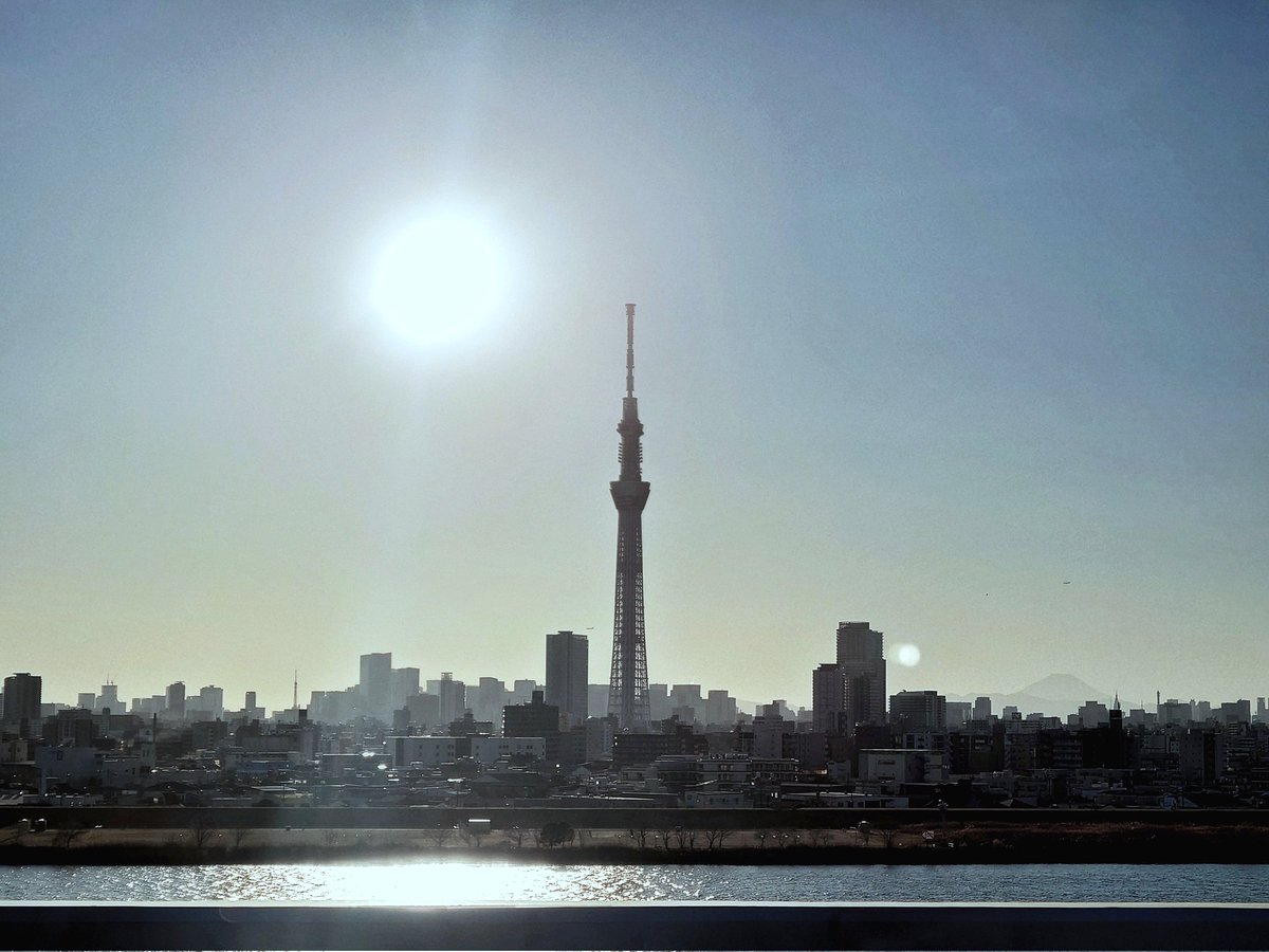 6knsz's tweet photo. 先日の首都高ランです。変わらぬ日常と変化の兆し、しばらくは息抜きに一周する日々が続きそうです。 https://t.co/bmjbtbzAKM