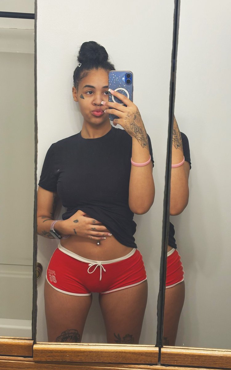 Dxniel2Tact's tweet photo. SHE DID IT LIVE🔴👀
THREAD🧵📷 https://t.co/ZtKzUwmjFh