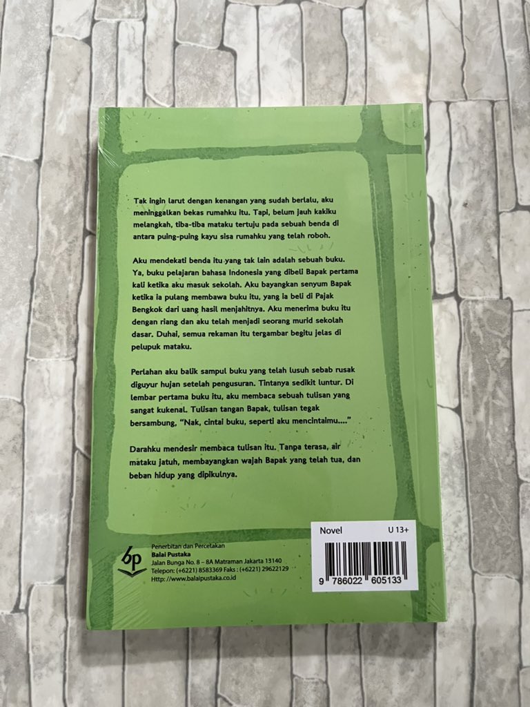wts want to sell novel sealed new
📕 rumah di tengah sawah
✍🏻 muhammad subhan
💵  50.000 
🍊 bisa oren gratong

detail/pertanyaan by dm yaaa ☝🏻
#zonauang