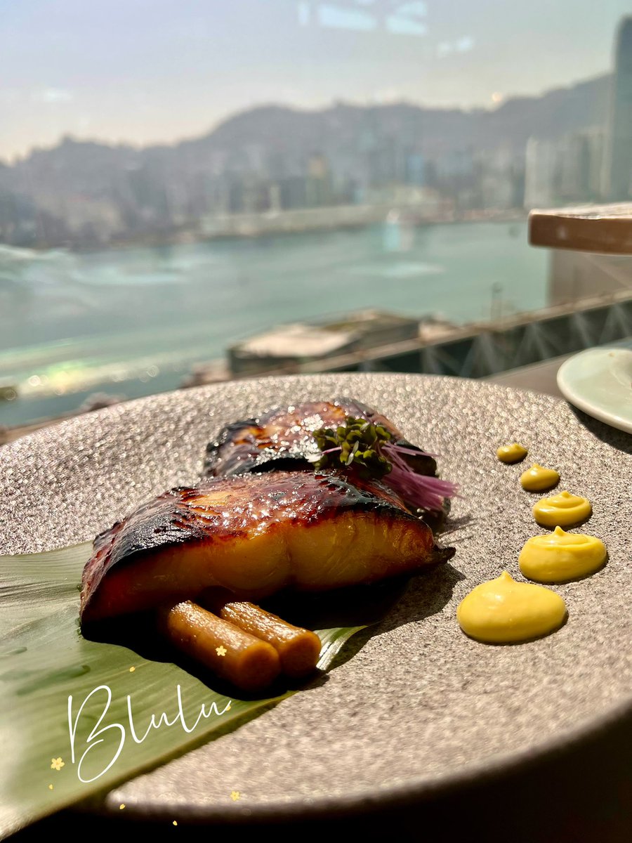 FragileBubble tweet media