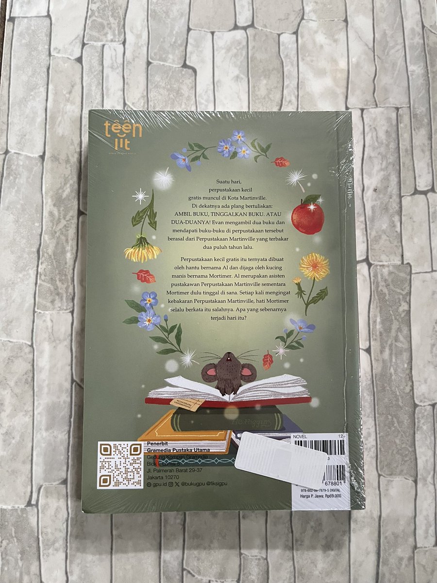 wts want to sell novel sealed new
📕 the lost library / misteri perpustakaan yang hilang
✍🏻 rebecca stead wendy mass
💵  60.000 
🍊 bisa oren gratong

detail/pertanyaan by dm yaaa ☝🏻
#zonauang