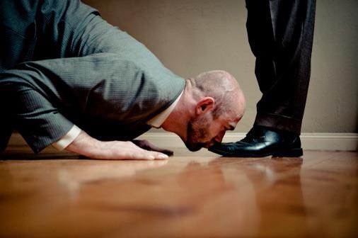 people in replies defending a billionaire