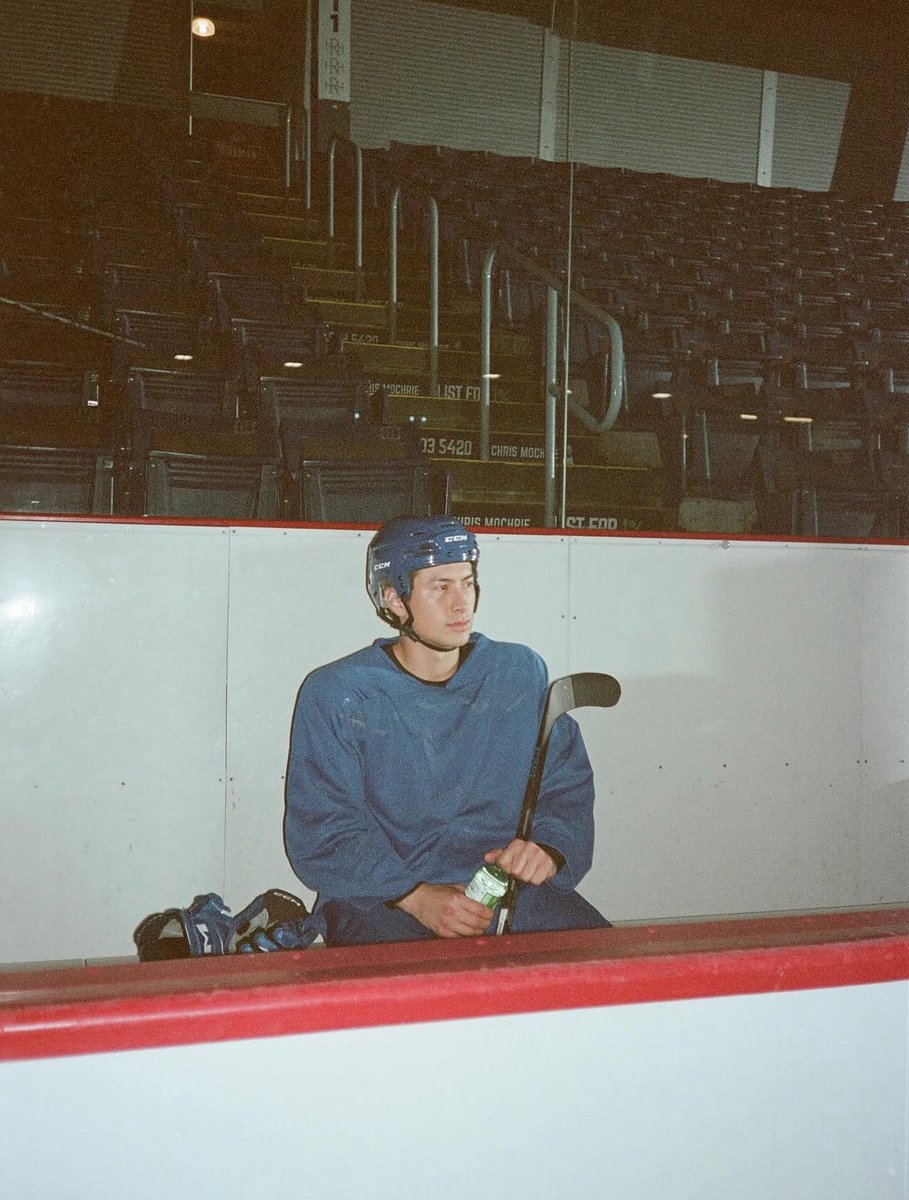 dailyhudcon's tweet image. shane hollander i miss you