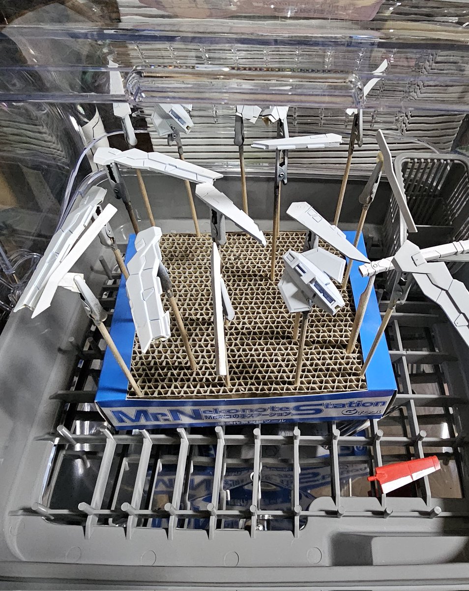 久々に休みと言える休みを過ごしてる！ 趣味のガンプラを作りつつ、DIY