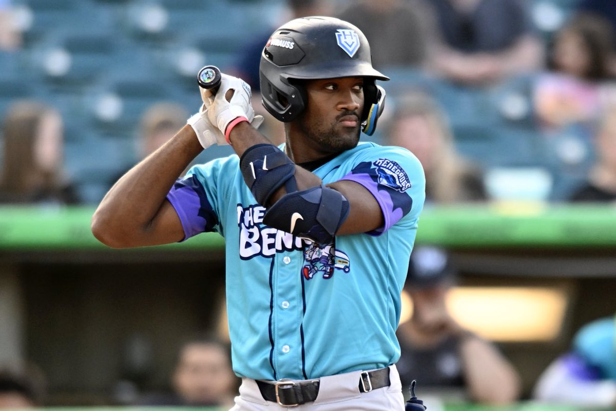 MLBPipeline's tweet image. Dillon Lewis and Brendan Jones enter the #Marlins’ Top 30 Prospects list after their acquisition in the Ryan Weathers trade.

See where the pair of outfielders rank in Miami’s system: atmlb.com/3Z9hdej