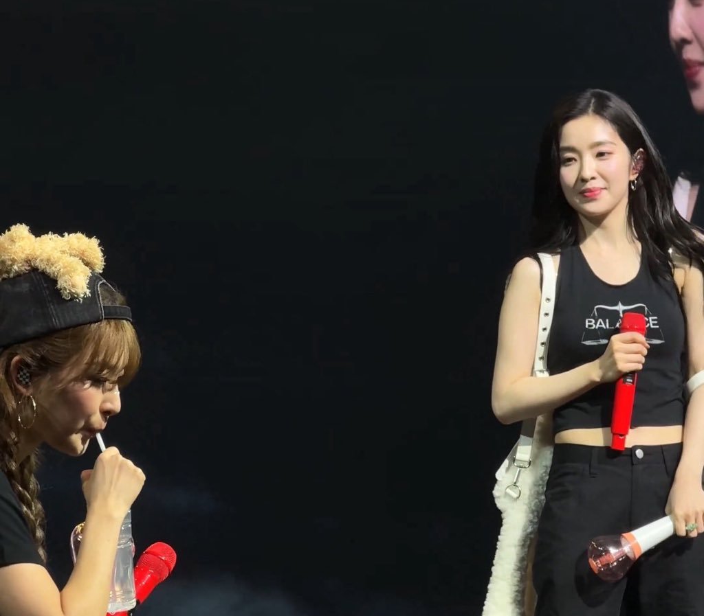 seulreneutt's tweet image. 17 years and still counting